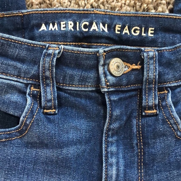American Eagle Super High Rise Super Stretch Jeans - Picture 9 of 14